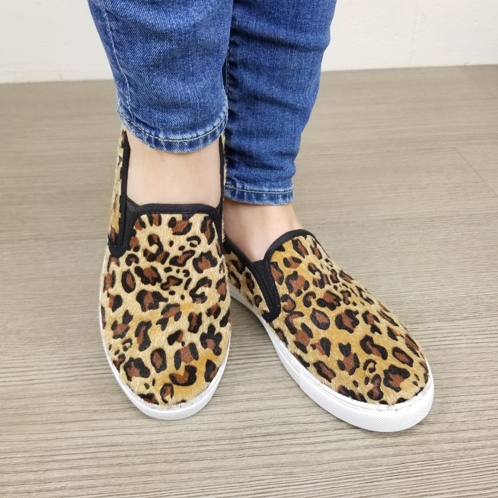 Slip On Leopard Print Furry Sneakers -L - Picture 4 of 8